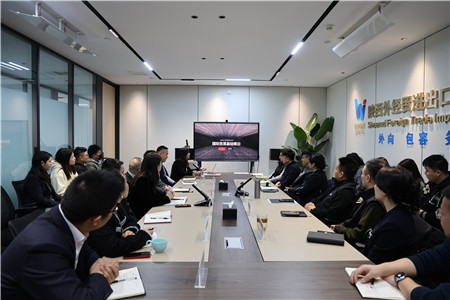 2月21日，進(jìn)出口公司舉行國(guó)際貿(mào)易業(yè)務(wù)培訓(xùn)。_副本.jpg